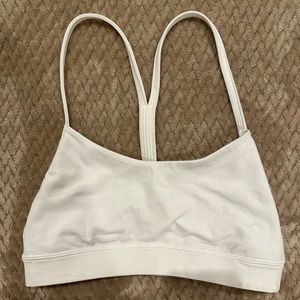 Lululemon Flow Y Nulu Bra